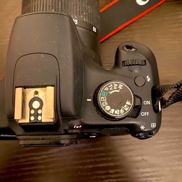 Cannon Rebel T5 with cannon zoom lens EF-S 18-55mm - Picture 5 of 8